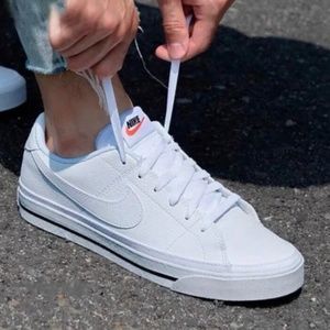 Nike Court legacy next sneaker | women’s 6.5 | white